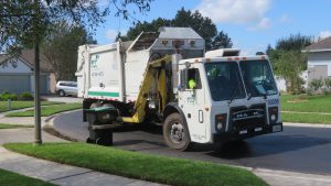 Picture of garbage truck